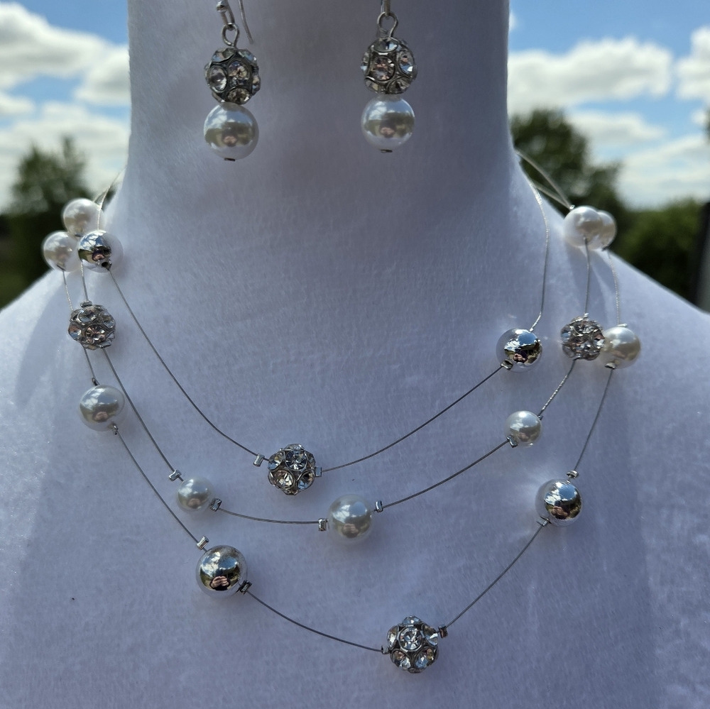 1. Elegant Silver and White Necklace Set